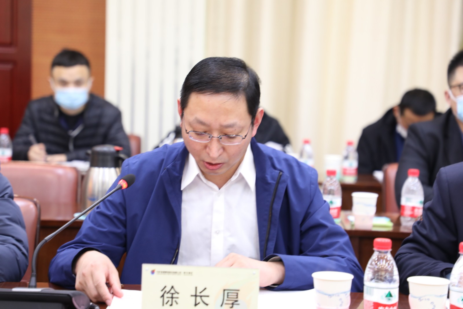 徐长厚