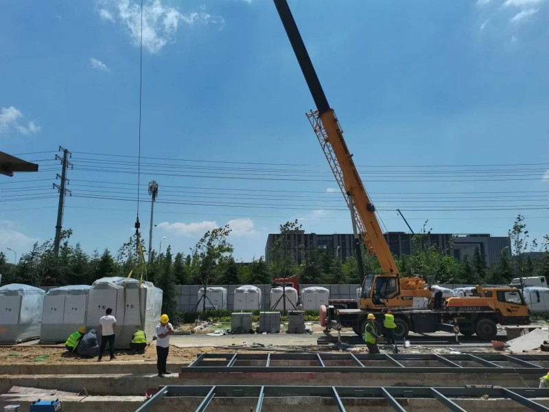 中国海洋大学西海岸校区合同能源管理项目施工现场_副本