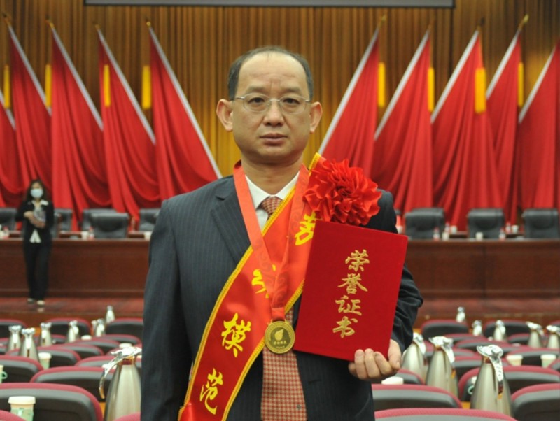 张吉德